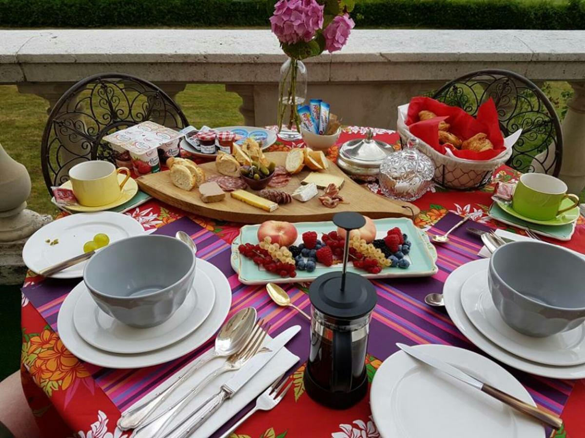 Bed and Breakfast Chateau D'Ardree Saint-Antoine-du-Rocher Экстерьер фото
